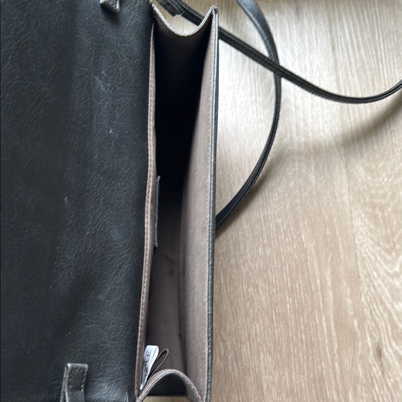 Matt and Nat Black Vegan Leather Crossbody Bag - Picture 9 of 9